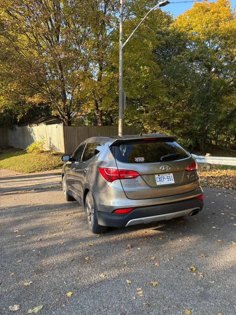 Hyundai Santa Fe SUV 2013 sport image indicator(3)