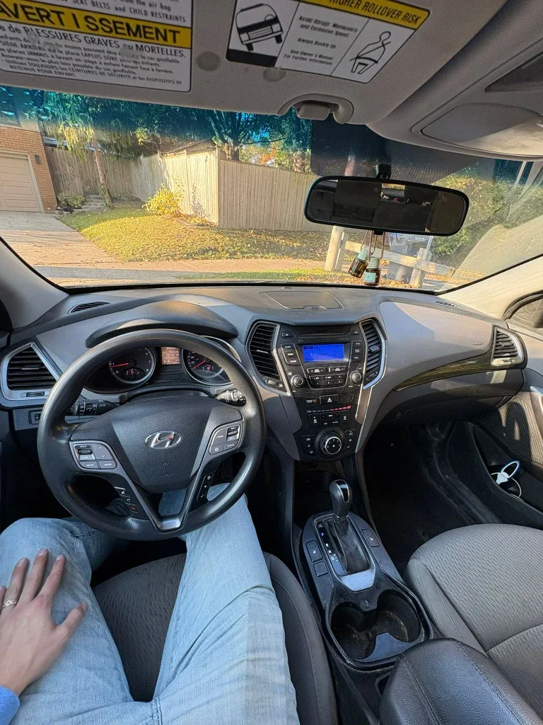 Hyundai Santa Fe SUV 2013 sport image indicator(4)