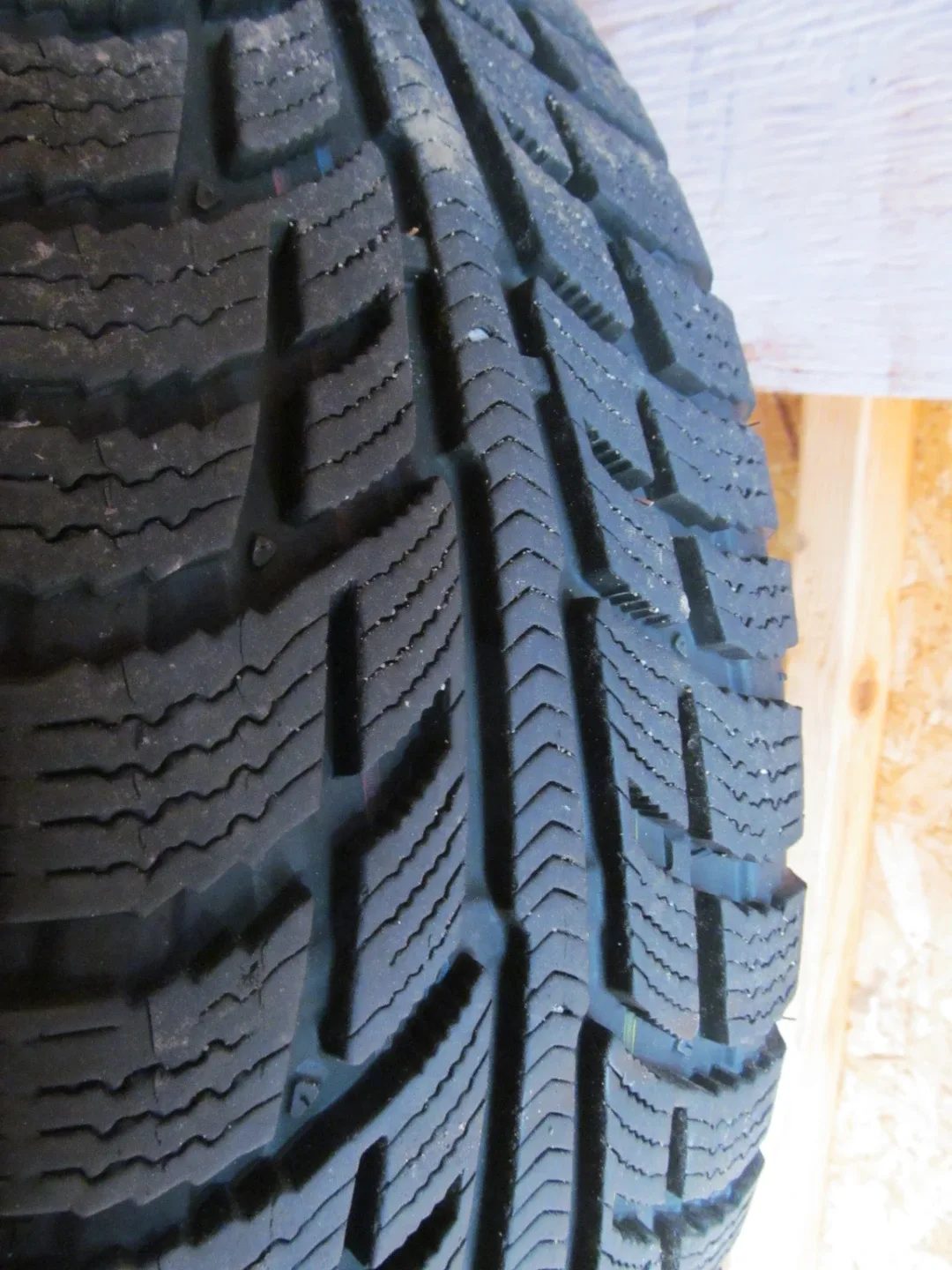 Winter Tires on Rims x4 image indicator(2)