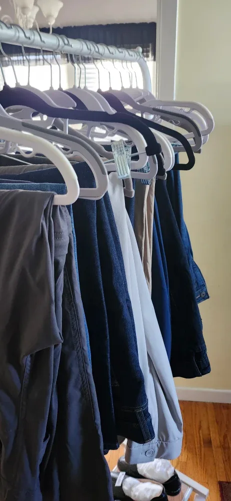 Brand New Clothing Ladies, Mens and Kids image indicator(5)