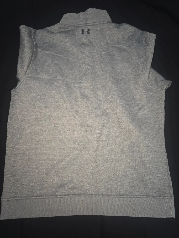 Under Armour Gray 1/4 Zip Pullover XL image indicator(4)
