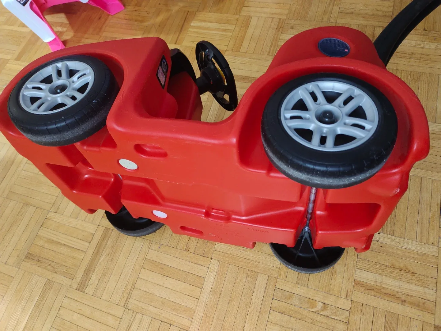 Hardly Used Step2 Red Whisper Ride Touring Wagon image indicator(9)