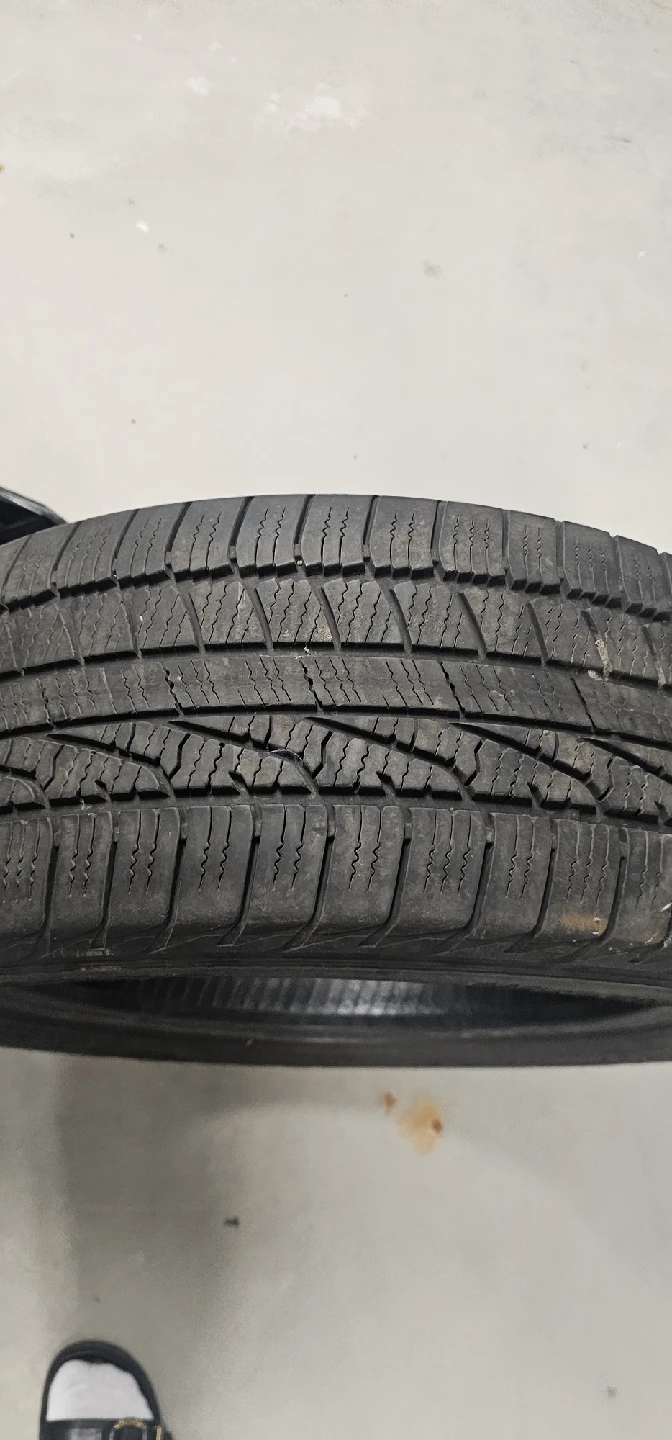 Set of 4 Used Tires - photo 3