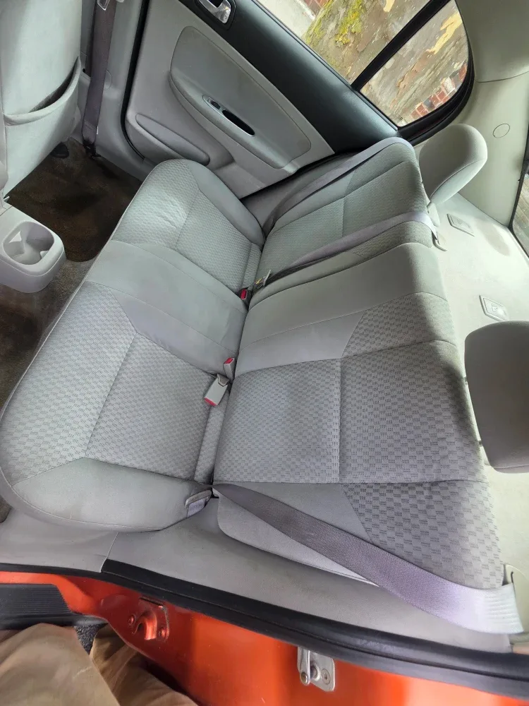 2006 Chevrolet Cobalt LT - Orange image indicator(7)