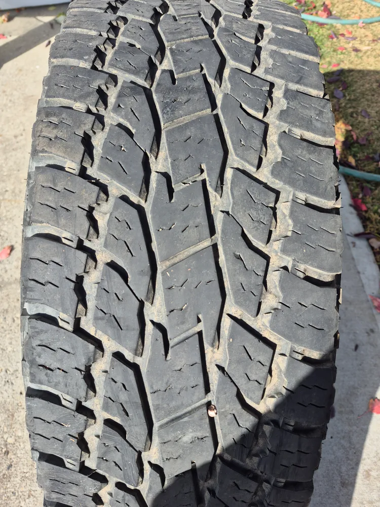 Toyo Open Country A/T3 285/55R20 one Tire image indicator(4)