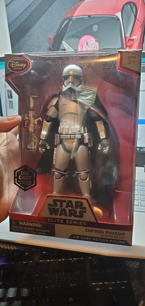 Star Wars Elite Series Captain Phasma Die Cast Action Figure