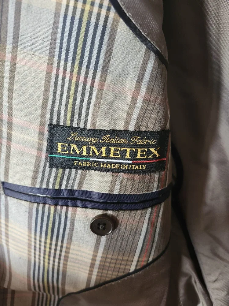 Banana Republic Blazer - Size 40S/C image indicator(3)