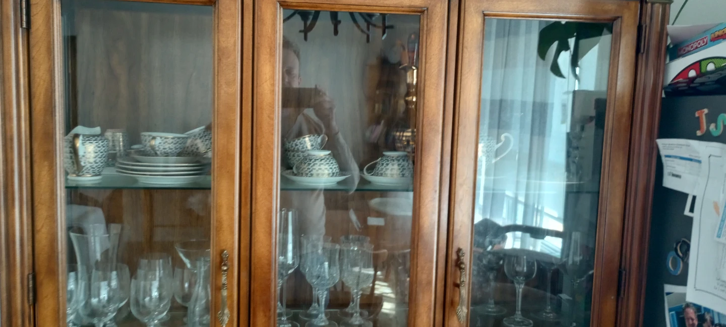 Wooden China Cabinet - photo 2