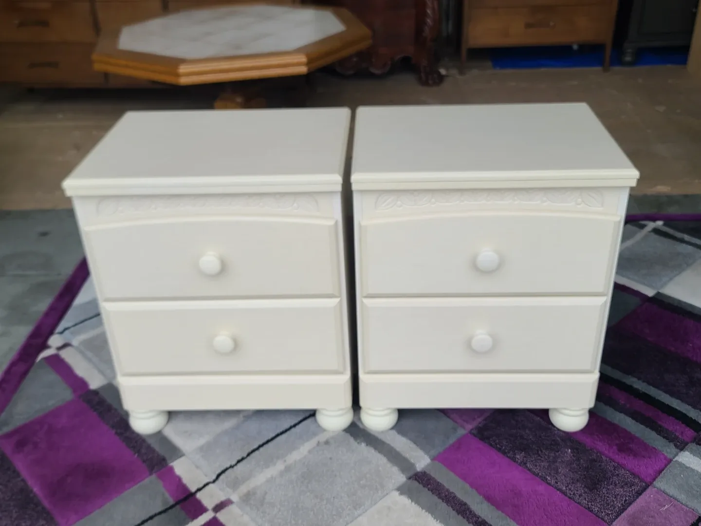 PAIR OF NIGHTSTANDS CREAM COTTAGE image indicator(2)