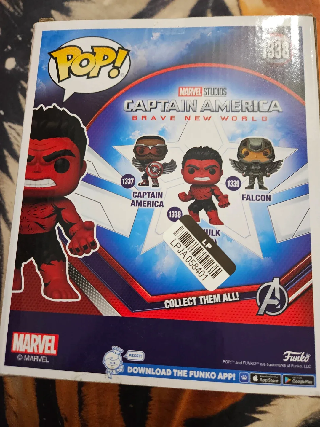 Funko POP! Marvel Red Hulk Bobblehead #1336 image indicator(2)