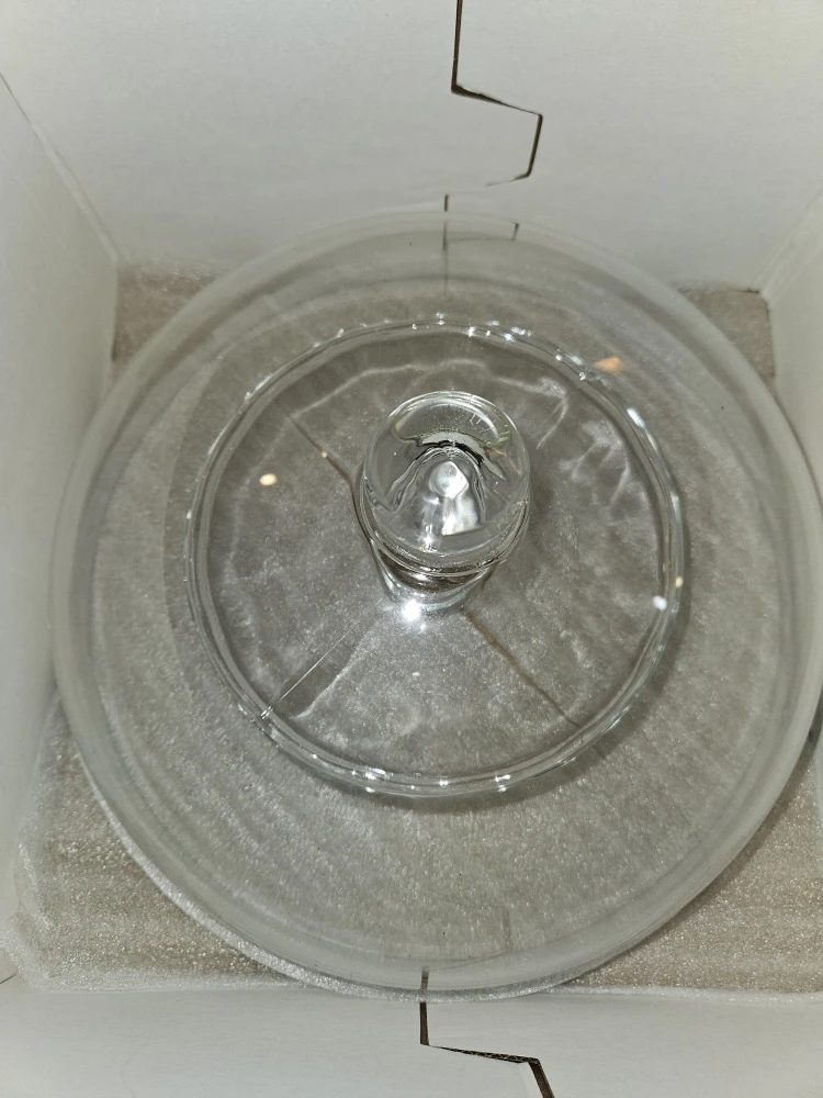 (Moving Sale)IKEA Cake Stand with Lid - photo 4