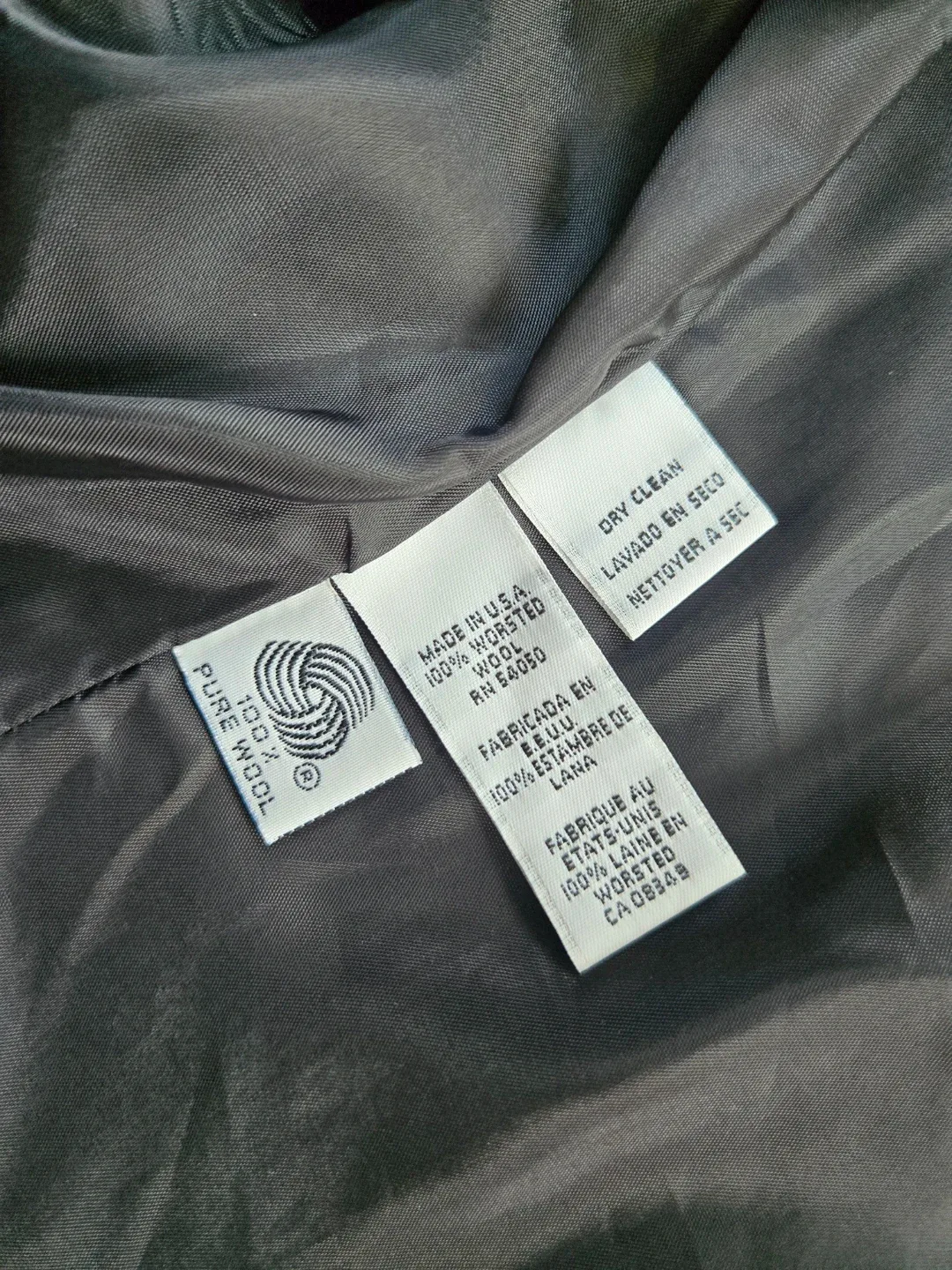 Vintage Wool Jones New York Black Blazer - Size 8P image indicator(7)