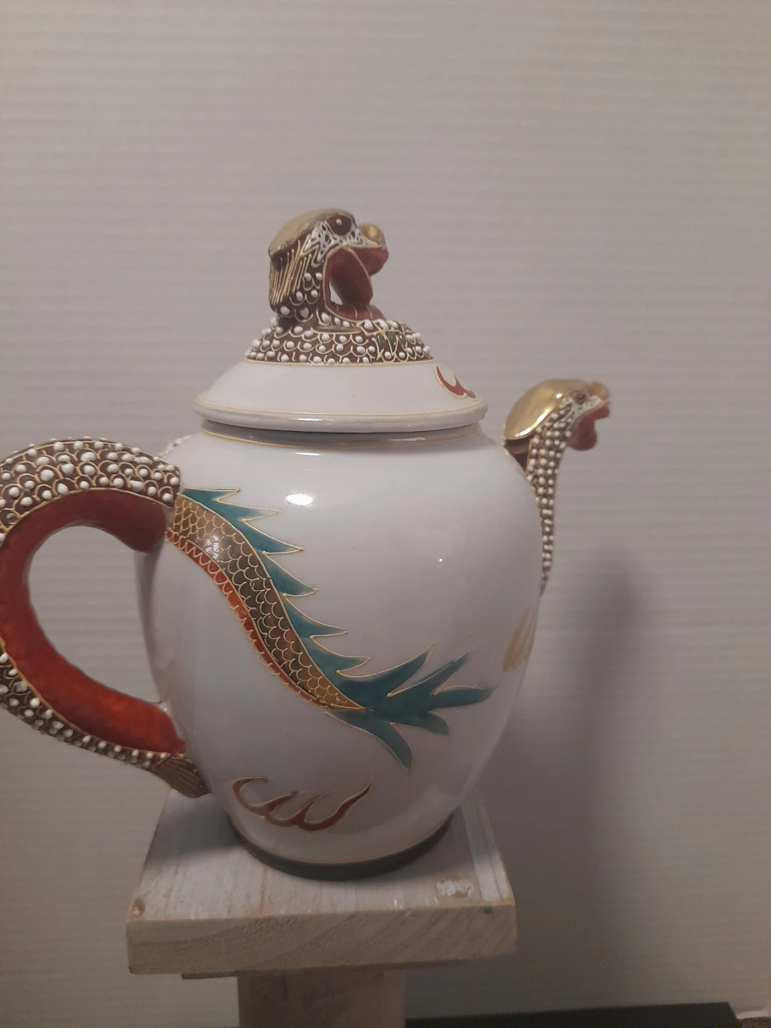 Vintage Dragon Teapot - photo 2