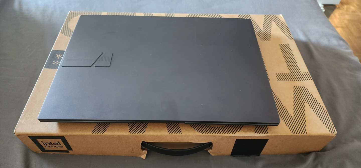 ASUS VivoBook Pro16" OLED Laptop - photo 4