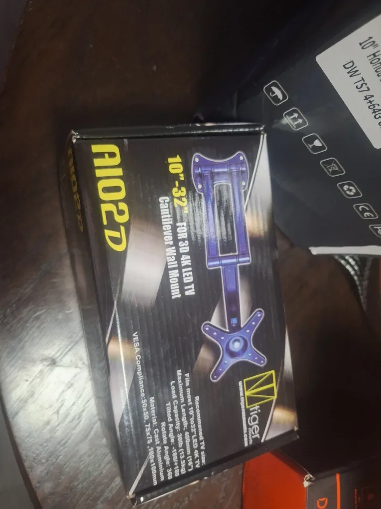 Tiger Mounts A102D Cantilever Wall Mount 10"-32" image indicator(3)