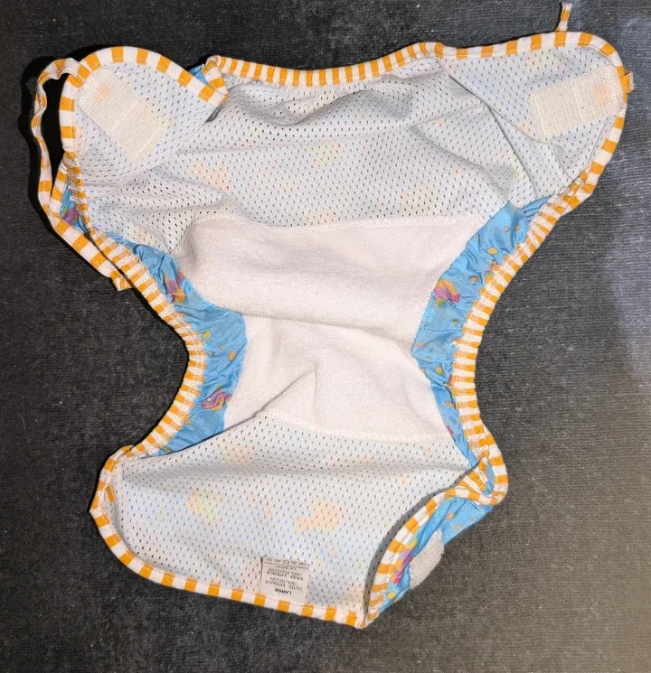 Unisex Kushies baby swimsuit diaper image indicator(4)