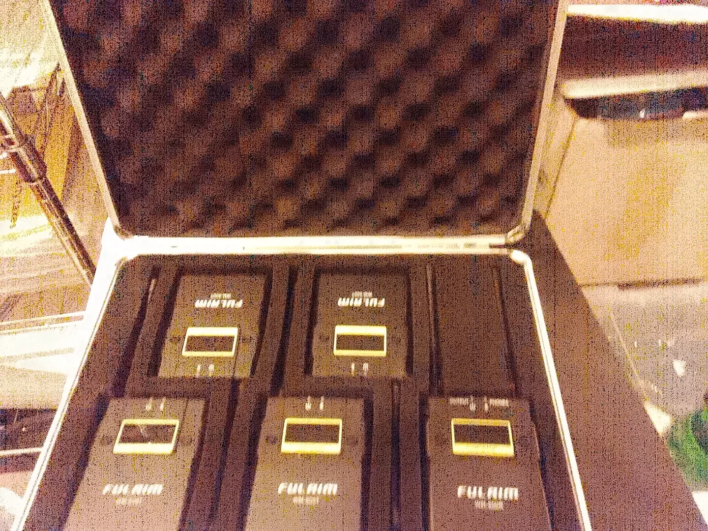 🥕FULAIM UHF Wireless Microphone System WM-500T/R image indicator(3)