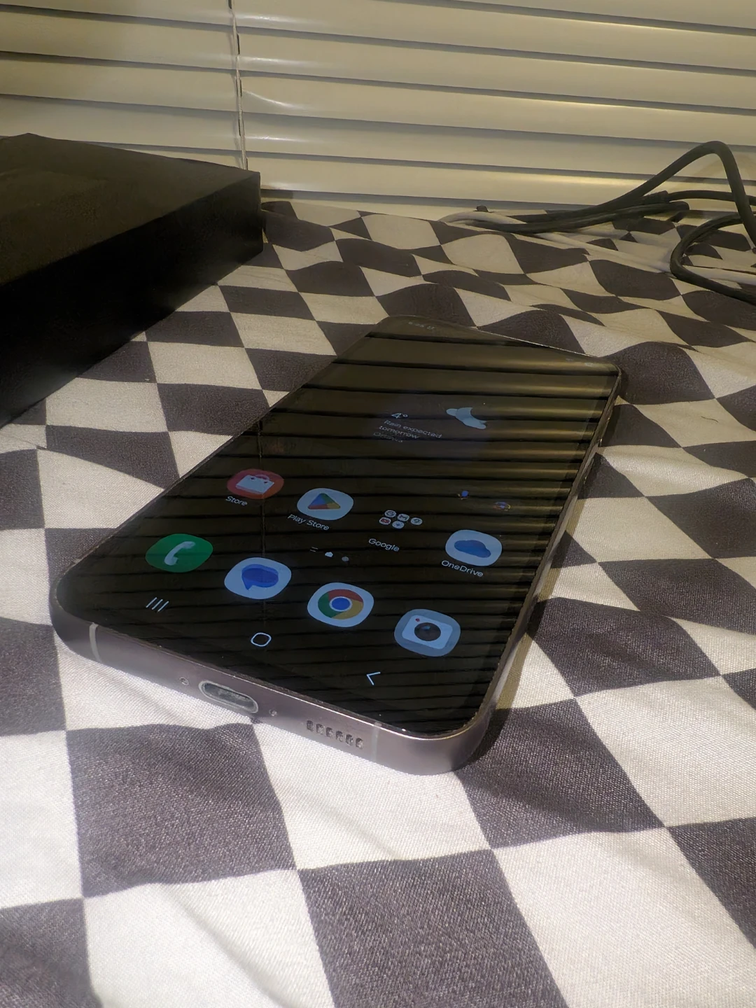 Samsung Galaxy S23 FE - photo 2
