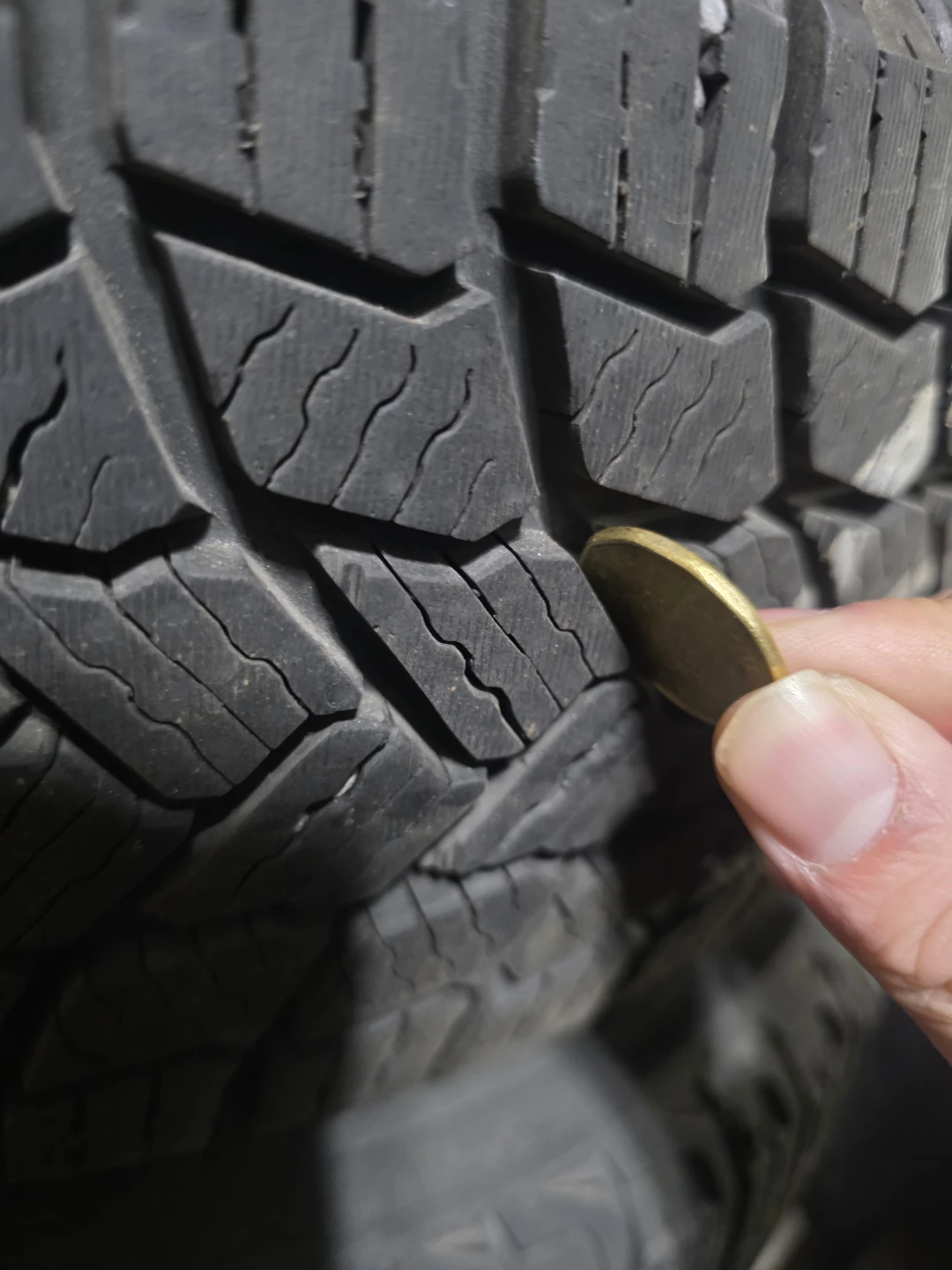 Set of 4 Winter Tires 185/60 R15 - photo 3