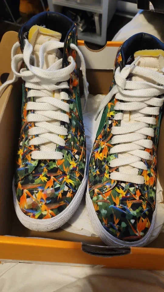 Nike Blazer Mid '77 Premium - Floral/Green image indicator(2)