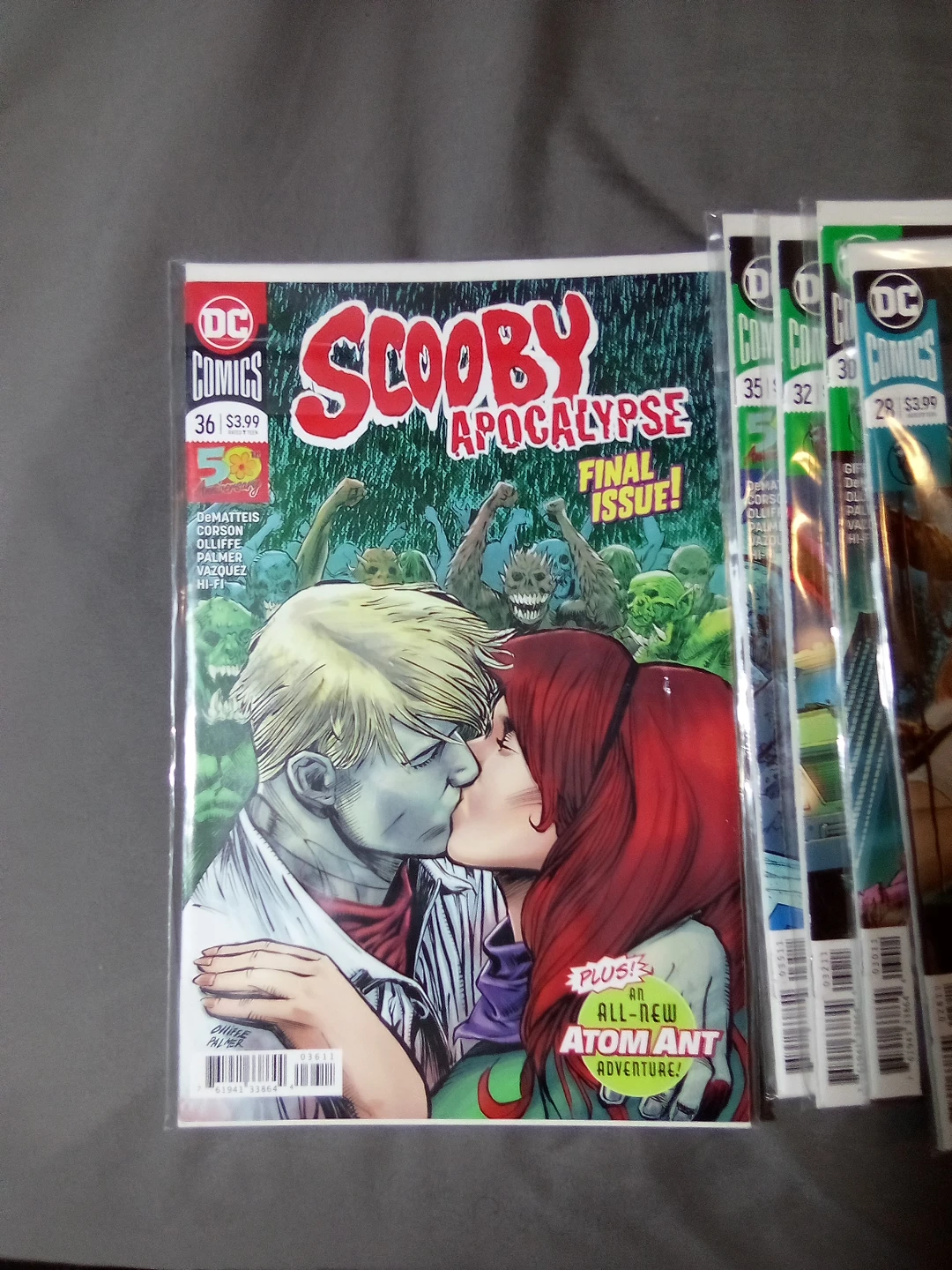 Scooby Apocalypse Comic Book Lot - photo 4