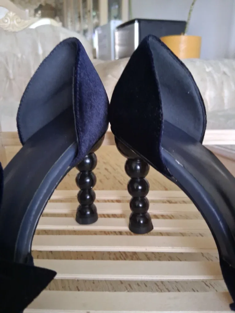 Navy Velvet Heels - Size 260 (US 9) image indicator(3)
