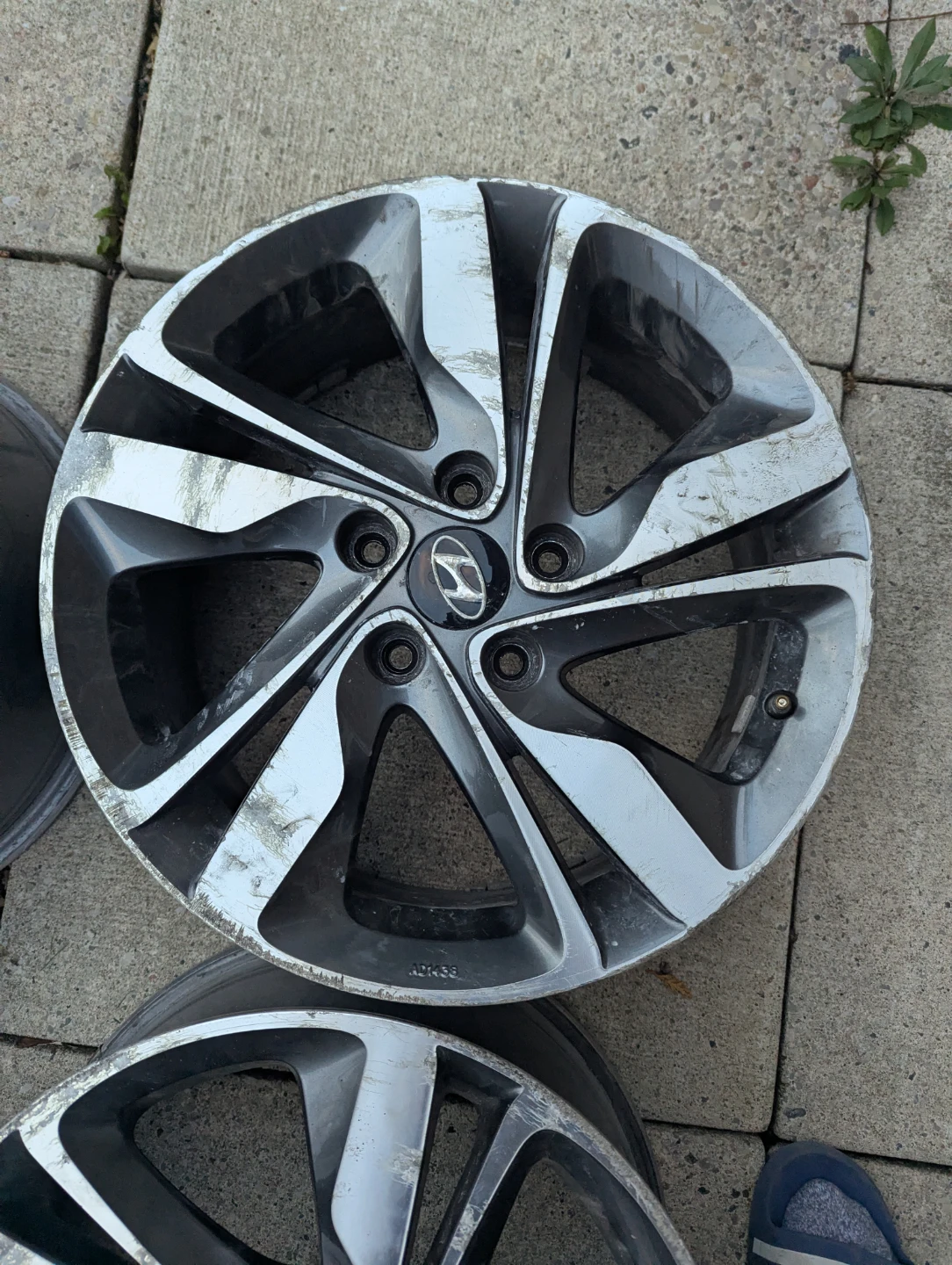 OEM HYUNDAI RIMS 17x7 – 5x114.5 - photo 2