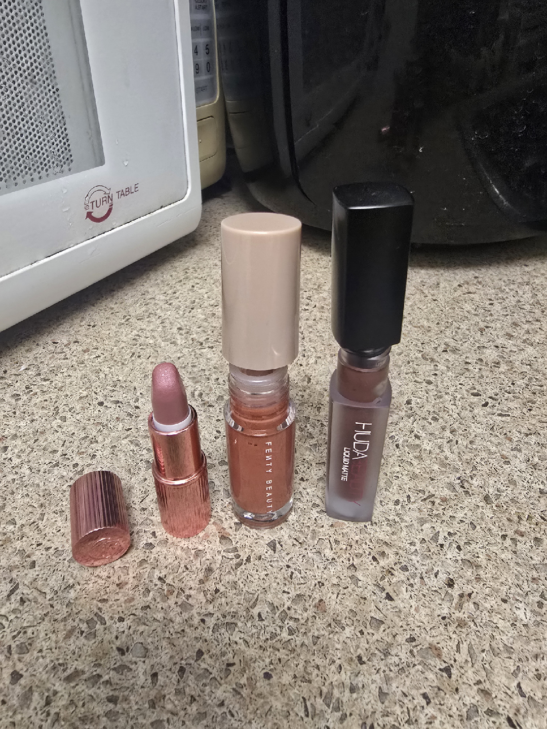 Lipsticks Lipgloss