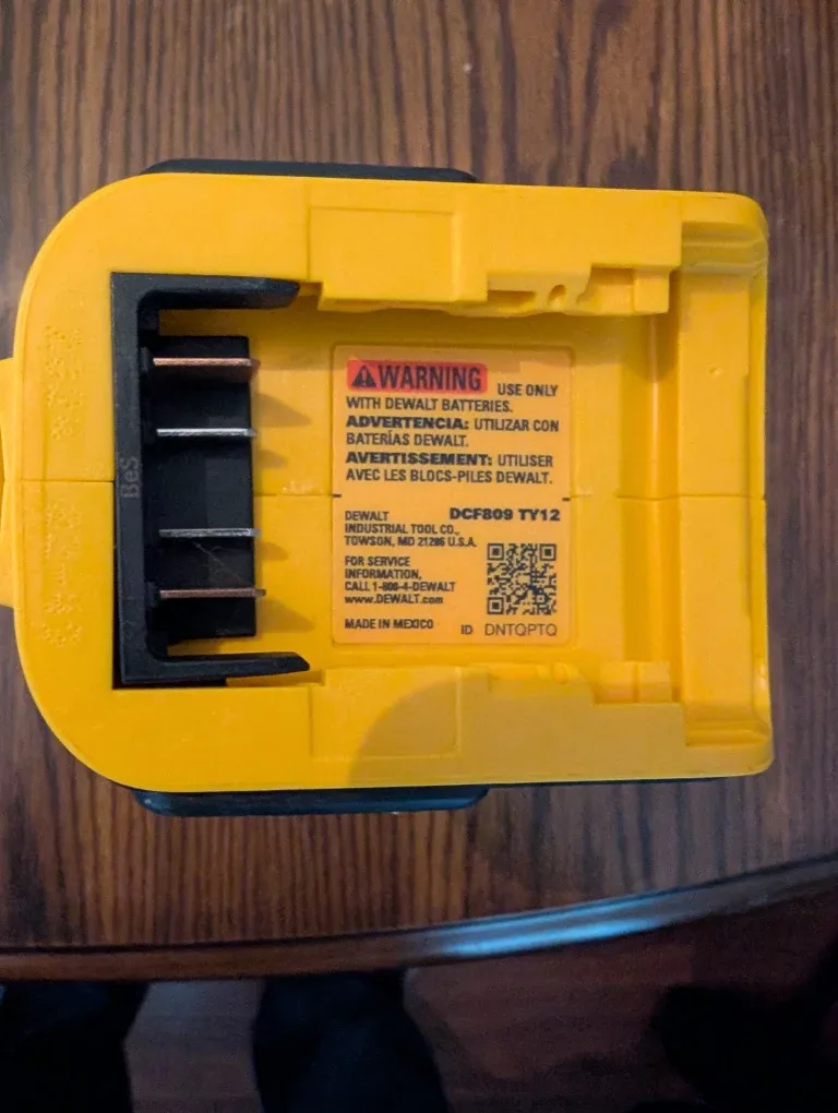 DeWalt 20V Brushless Atomic Compact Impact Driver image indicator(3)