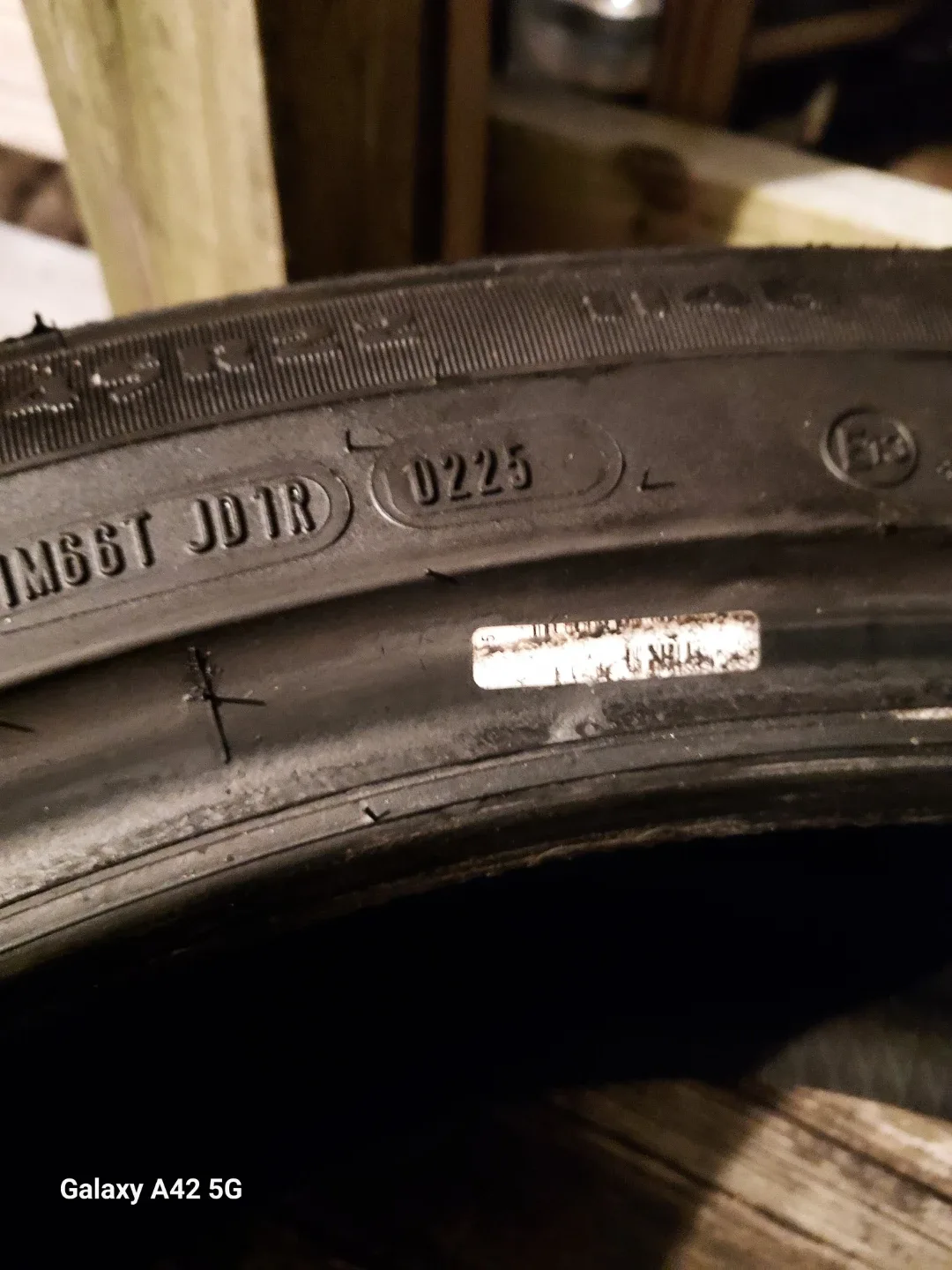 285/45R22 Goodyear Eagle Touring Tire image indicator(2)