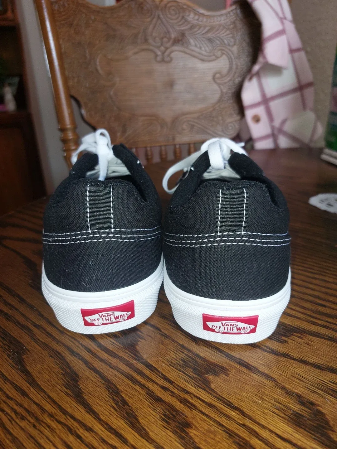 Womens seldan vans image indicator(2)