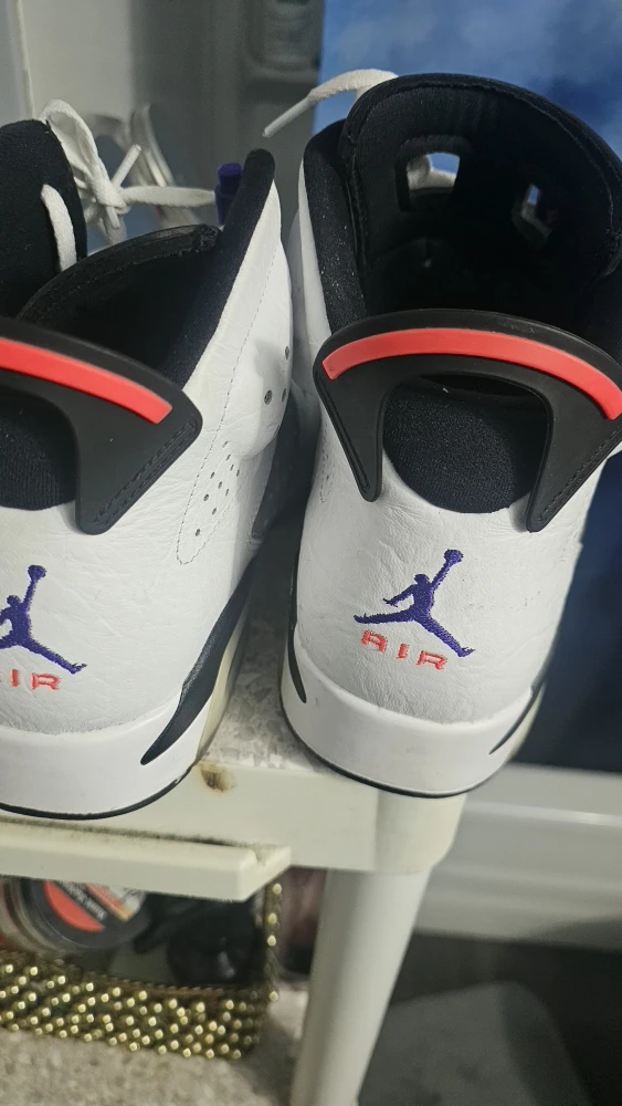 Jordan 6 Retro Hare