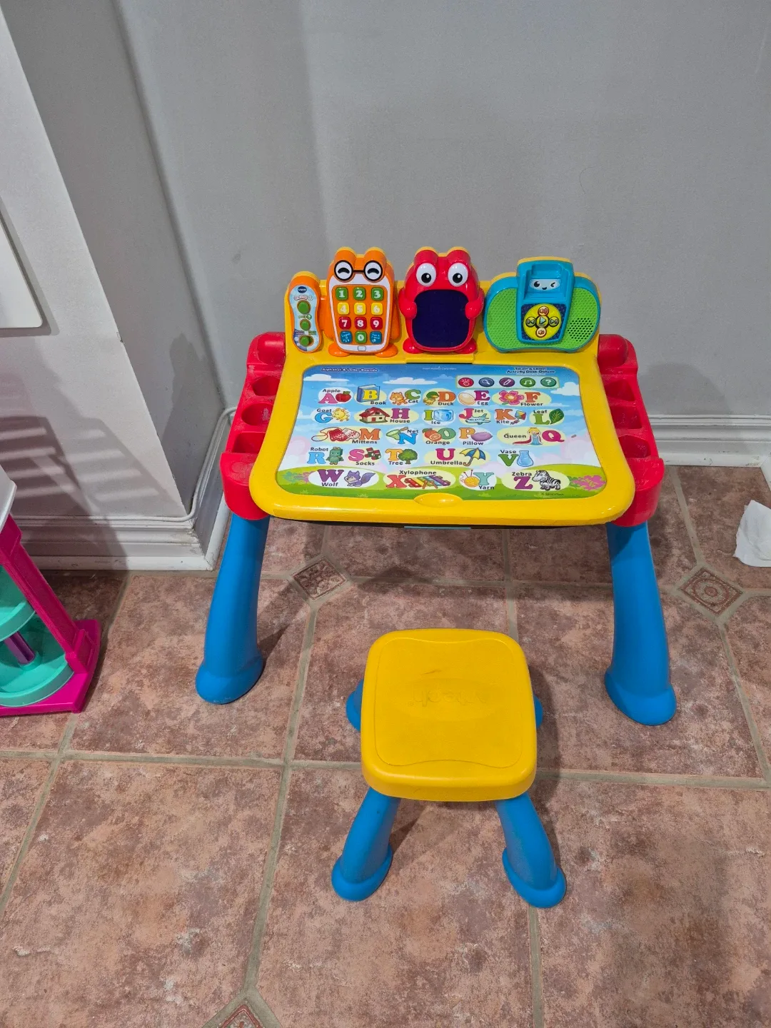 VTech Touch & Learn Activity Desk Deluxe image indicator(3)