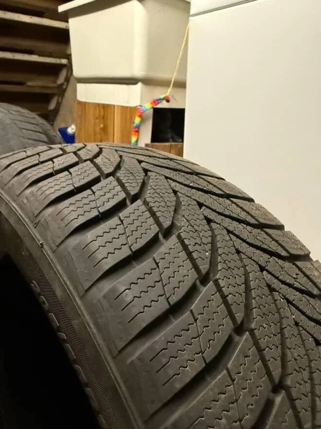 Nexen WinGuard Sport 2 205/55R17 Tires - Set of 4 image indicator(2)