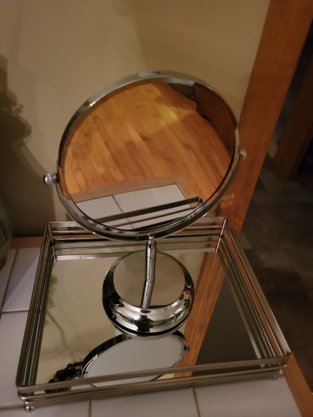 Vanity Tray & Makeup Mirror Brand New