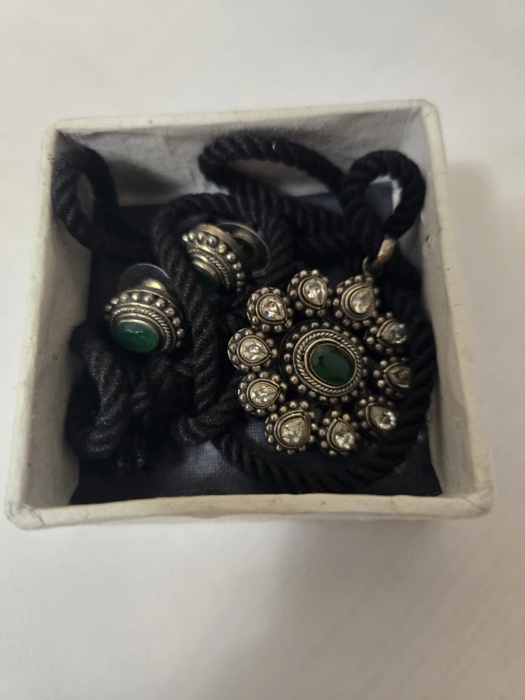 Necklace and Earring Set with Green Stone - photo 2