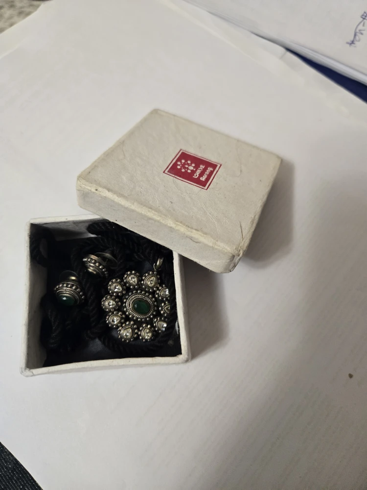 Necklace and Earring Set with Green Stone - photo 3