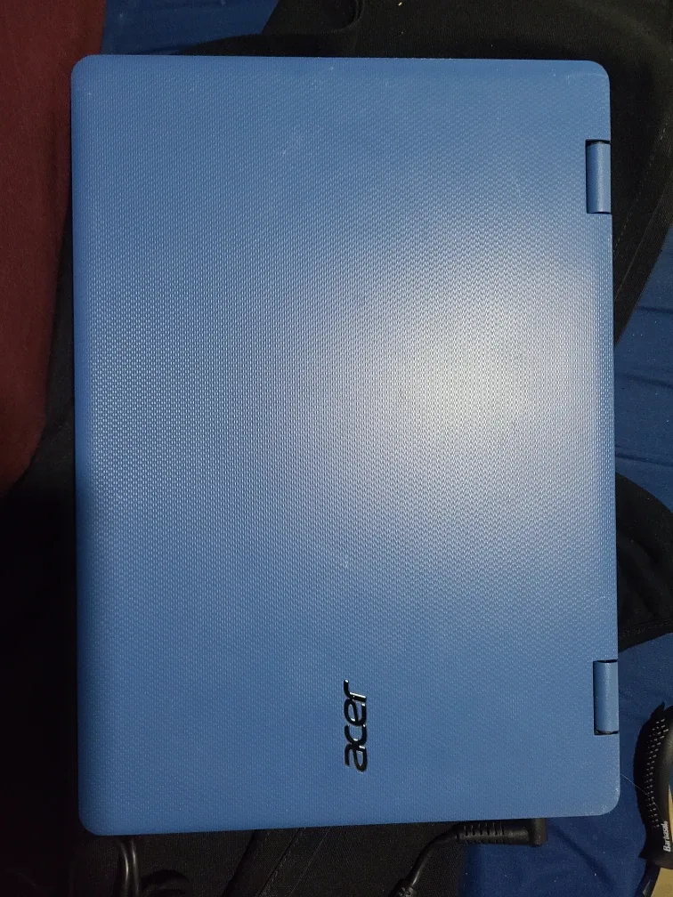 Acer Laptop - Blue