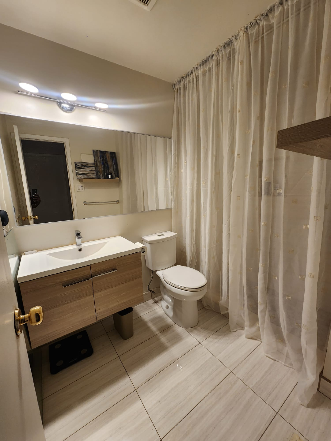 Private Room for Rent - photo 2