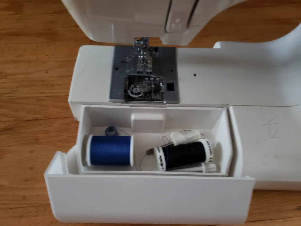 Janome Decor Excel 5018 Sewing Machine image indicator(4)