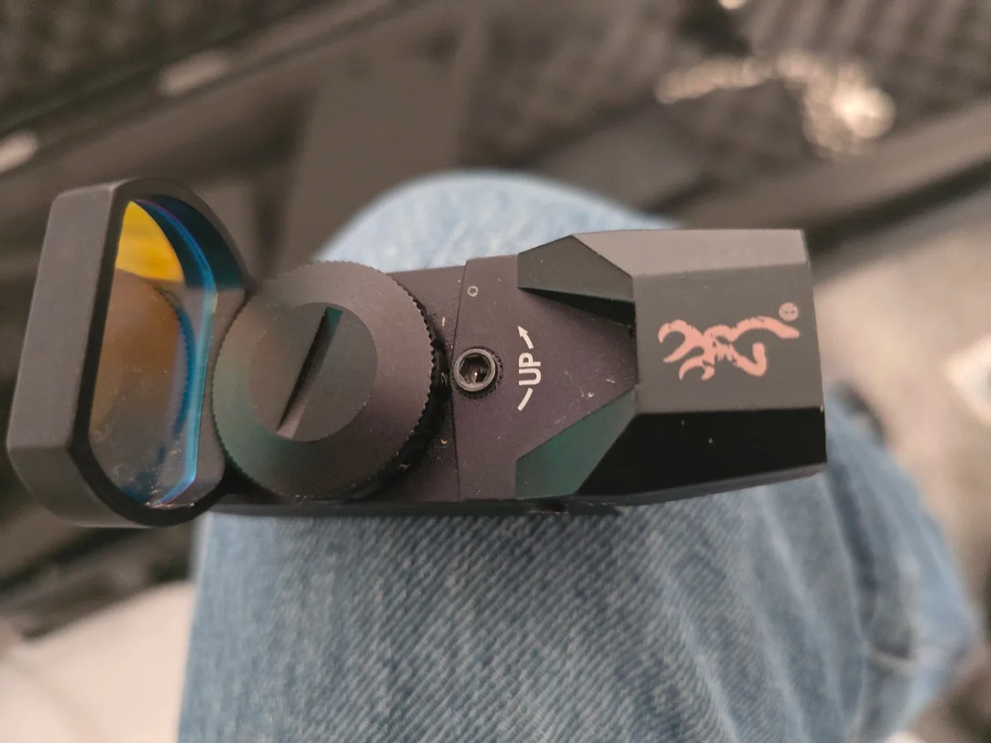 Gun case and locks and red dot site image indicator(5)