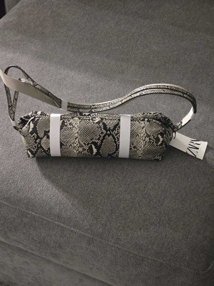 Zara Snakeskin Print Barrel Bag - photo 5