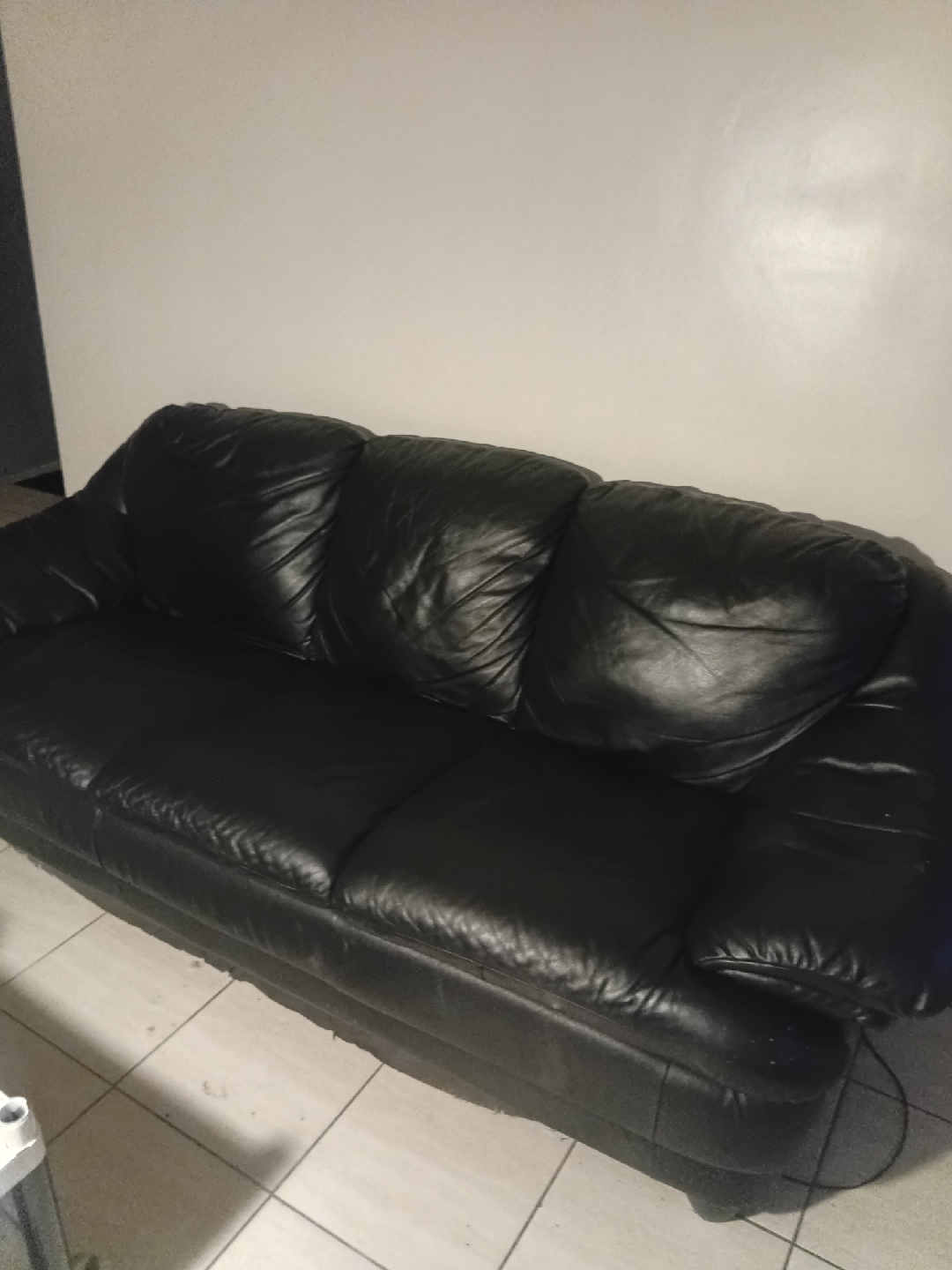 Black Leather Sofa - photo 2