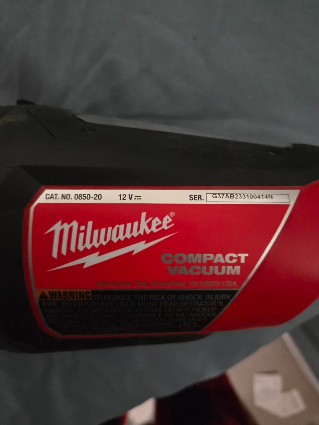 Milwaukee 0850-20 Compact Vacuum image indicator(4)