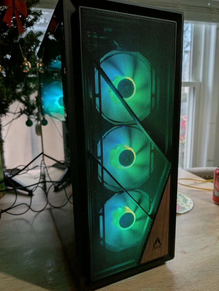 Custom Gaming PC - Intel i5-4670K, 16GB RAM, NVIDIA GTX 970 image indicator(9)