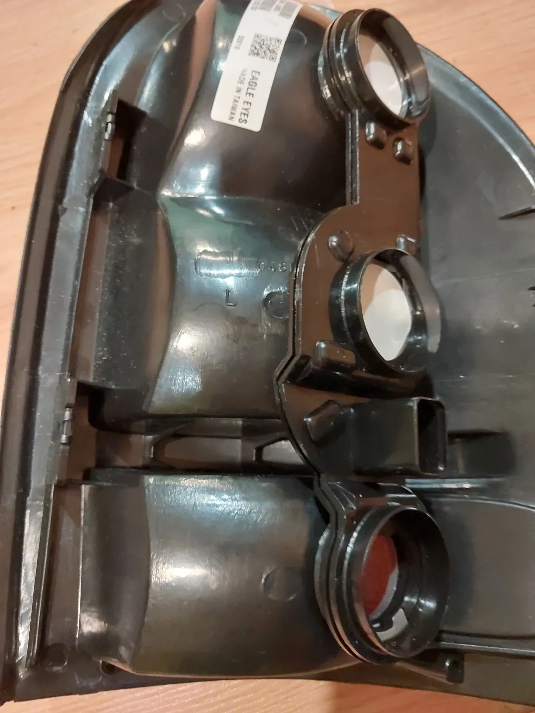 Red Taillight Assembly image indicator(4)