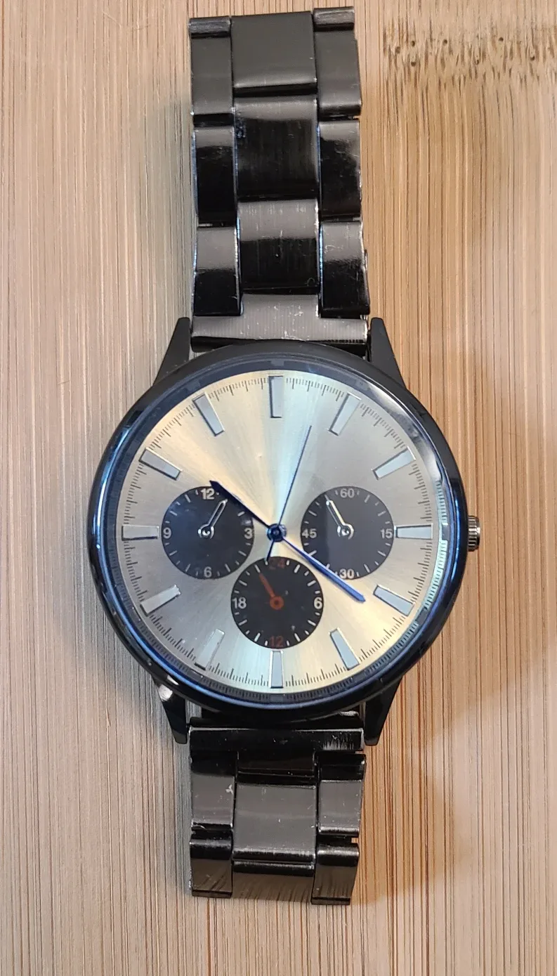 Men's Black Wristwatch