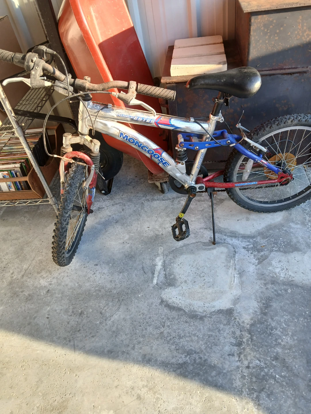 Mongoose Aluminum Estes 7 Speed Bike