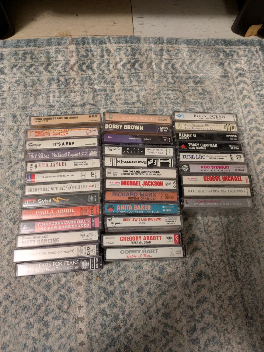 Lot of Vintage Music Cassette Tapes image indicator(2)