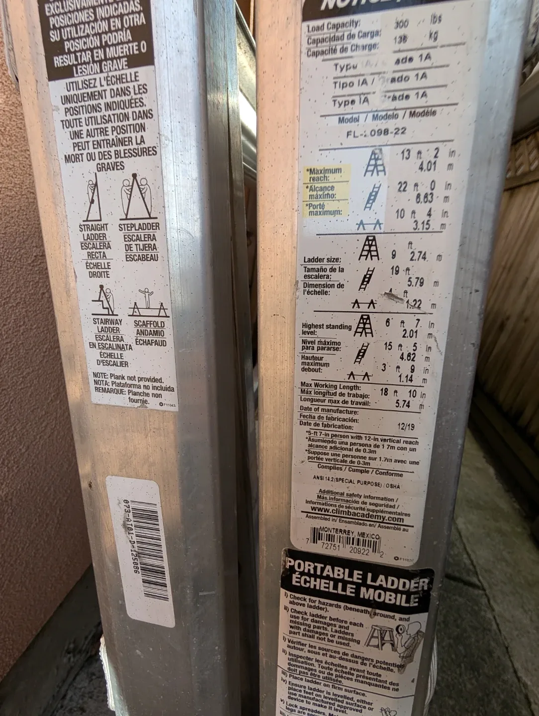 Featherlite FL-098-22 Portable Ladder image indicator(5)